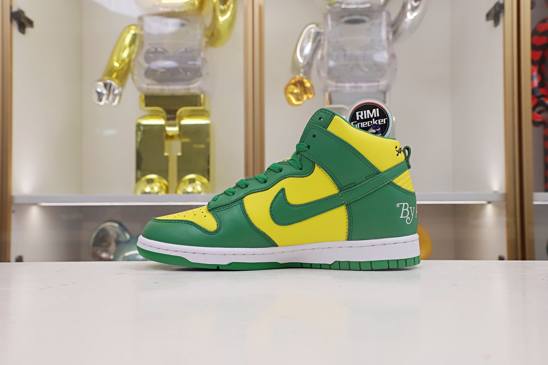 dunk high S*p*e by any means green