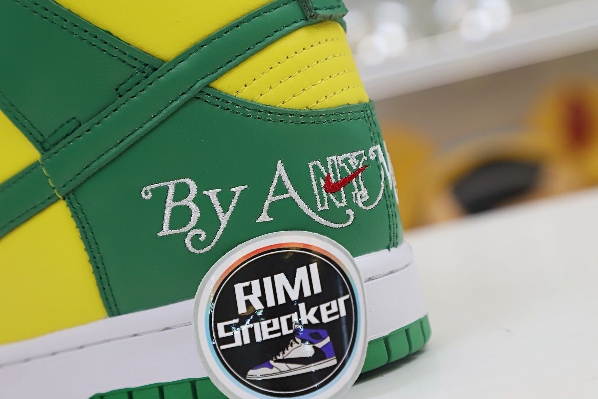 dunk high S*p*e by any means green
