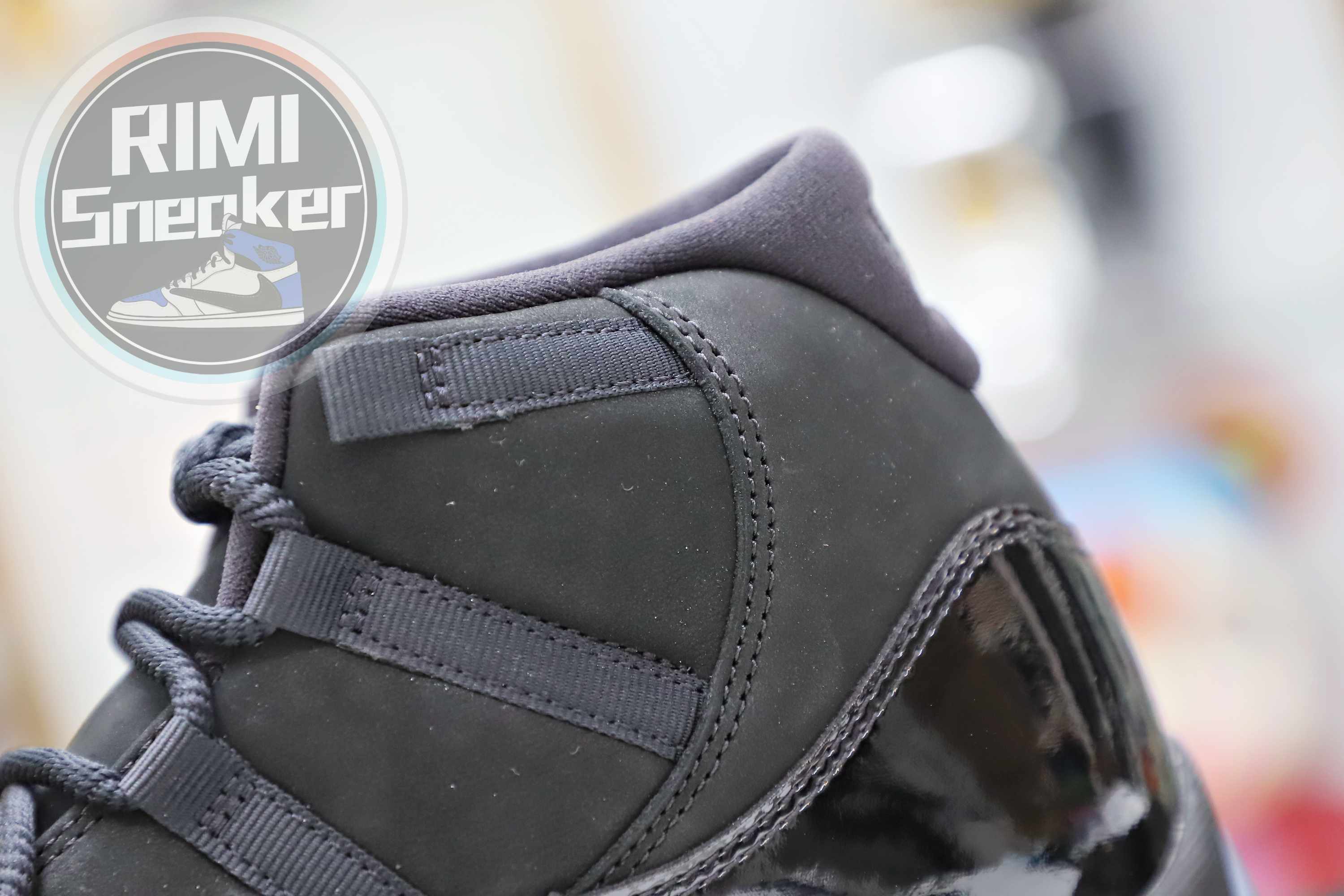 AIR JORDAN 11 RETRO