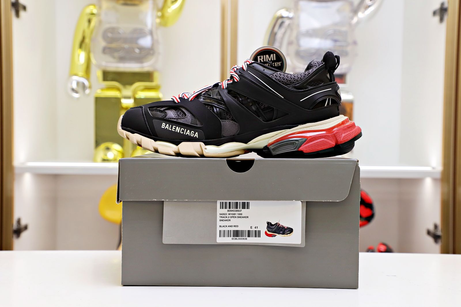 Ba*len*cia*ga all sizes still in stock! please contact customer service on imessage/whatsapp to purchase! track trainer heihong