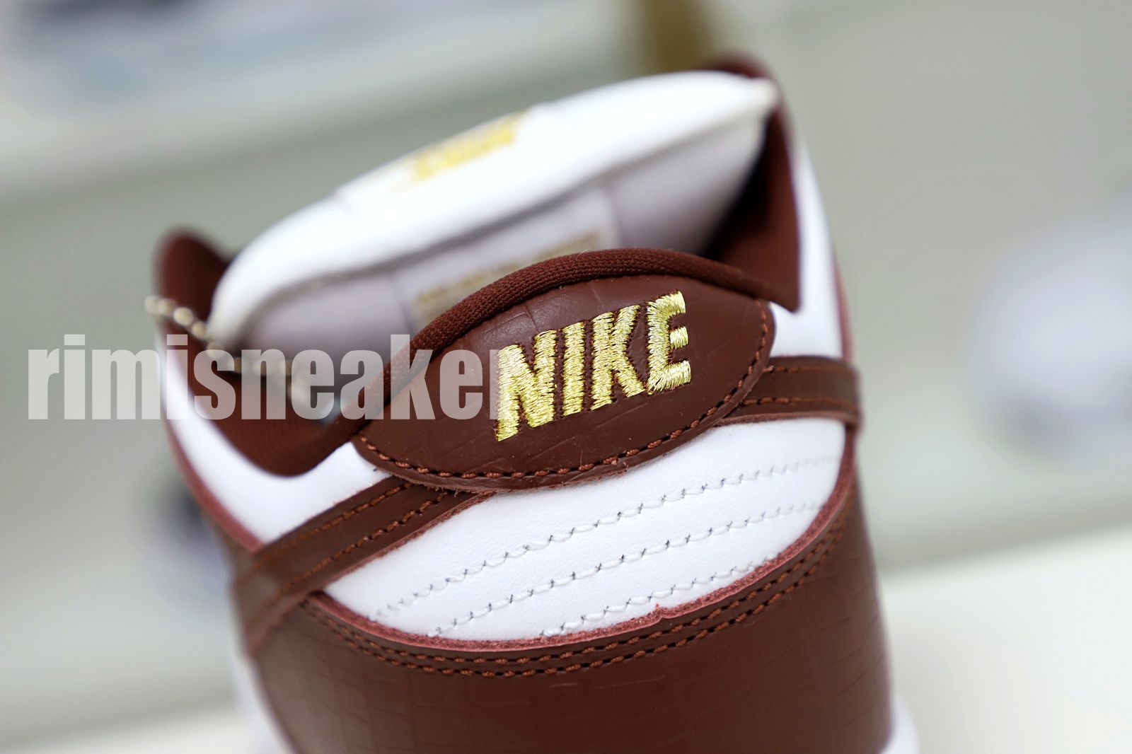 S*p*e x nike sb dunk low "barkroot brown"