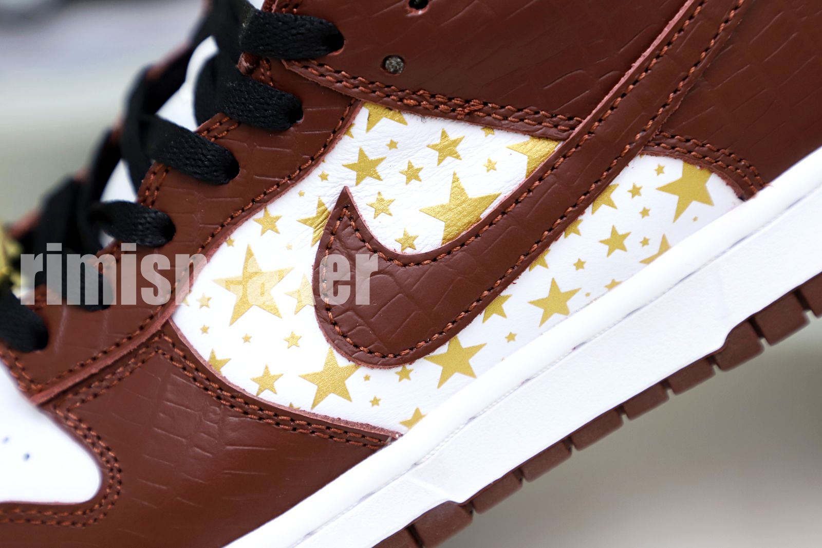 S*p*e x nike sb dunk low "barkroot brown"