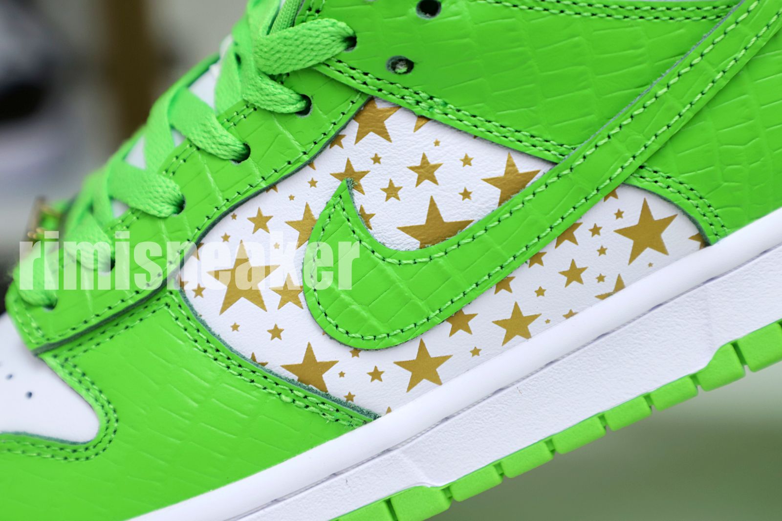 S*p*e x nike sb dunk low "mean green"
