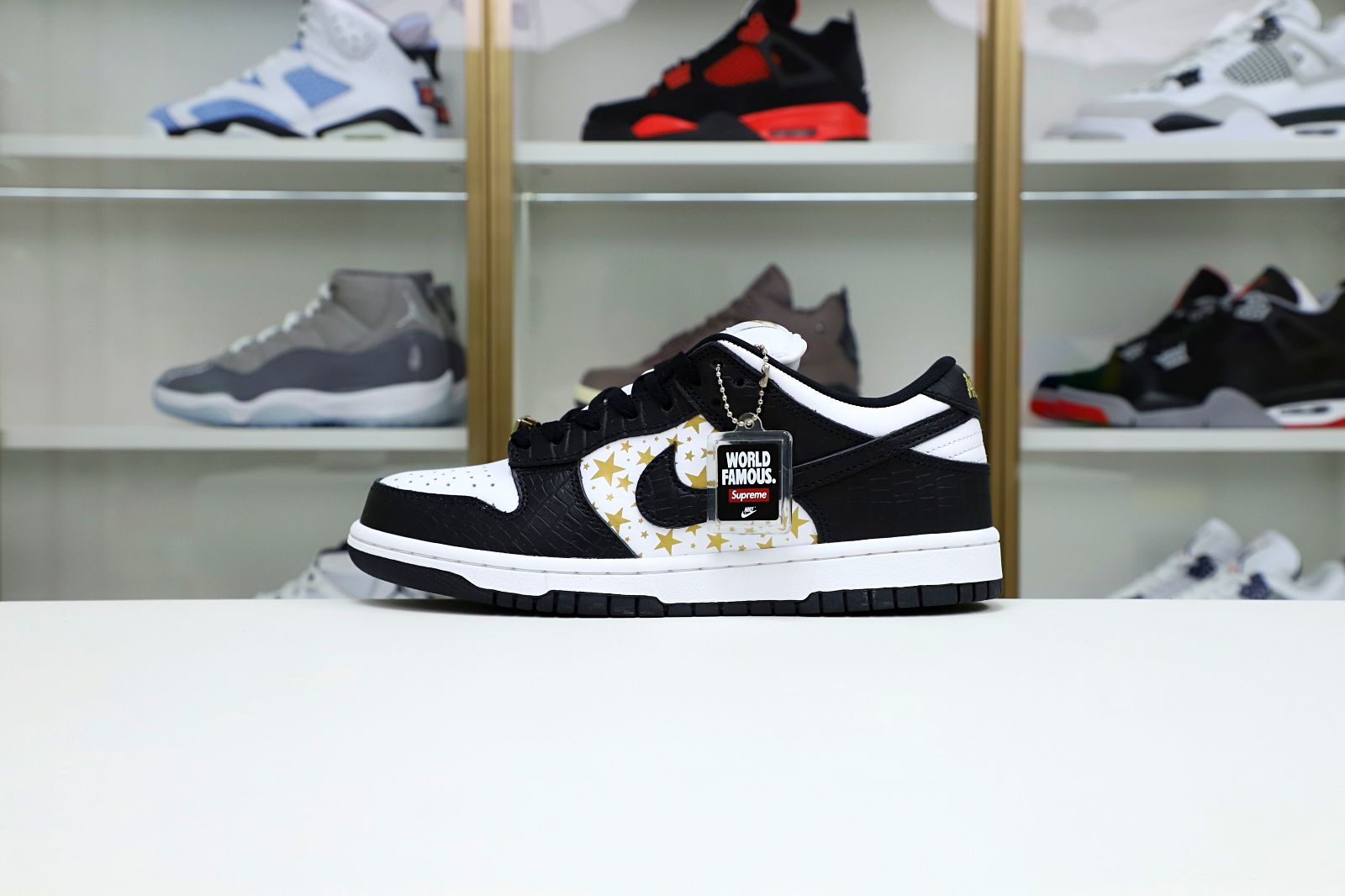 S*p*e x nike sb dunk low "black stars
