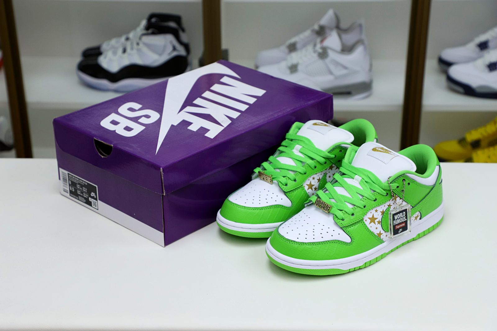 S*p*e x nike sb dunk low "mean green"