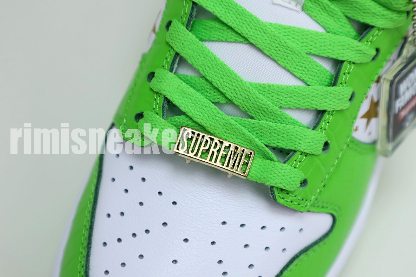 S*p*e x nike sb dunk low "mean green"