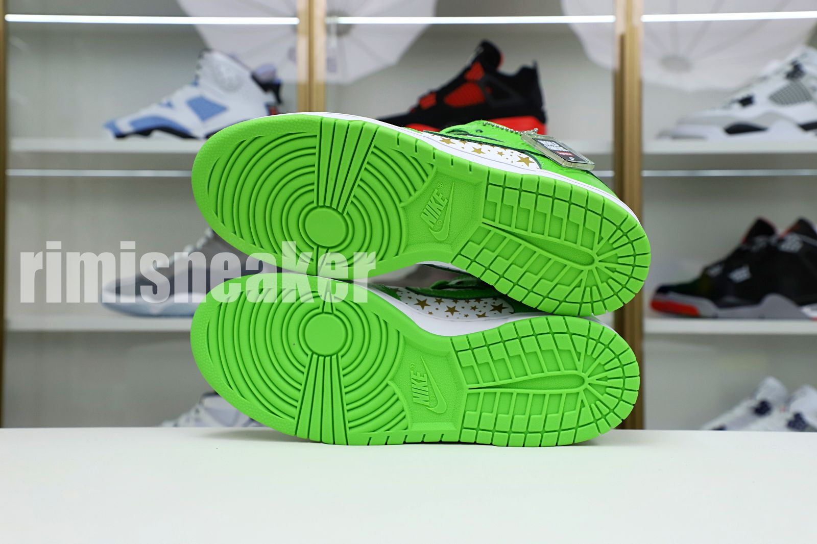 S*p*e x nike sb dunk low "mean green"