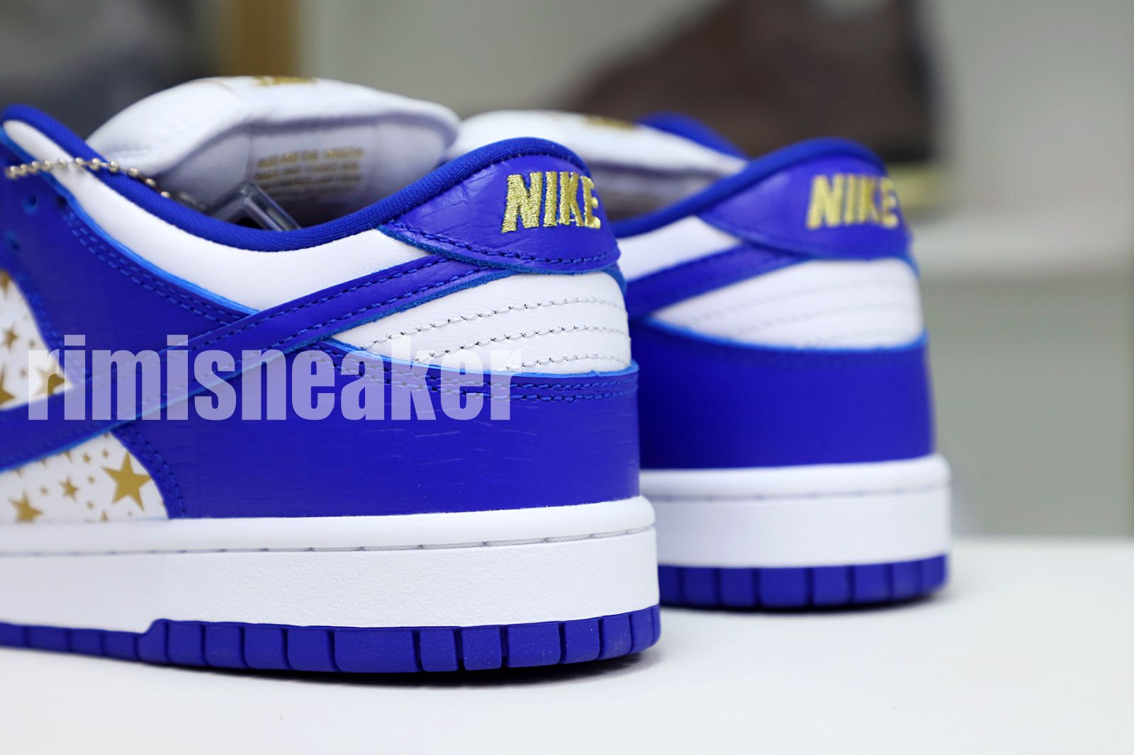 S*p*e x nike sb dunk low "hyper royal"
