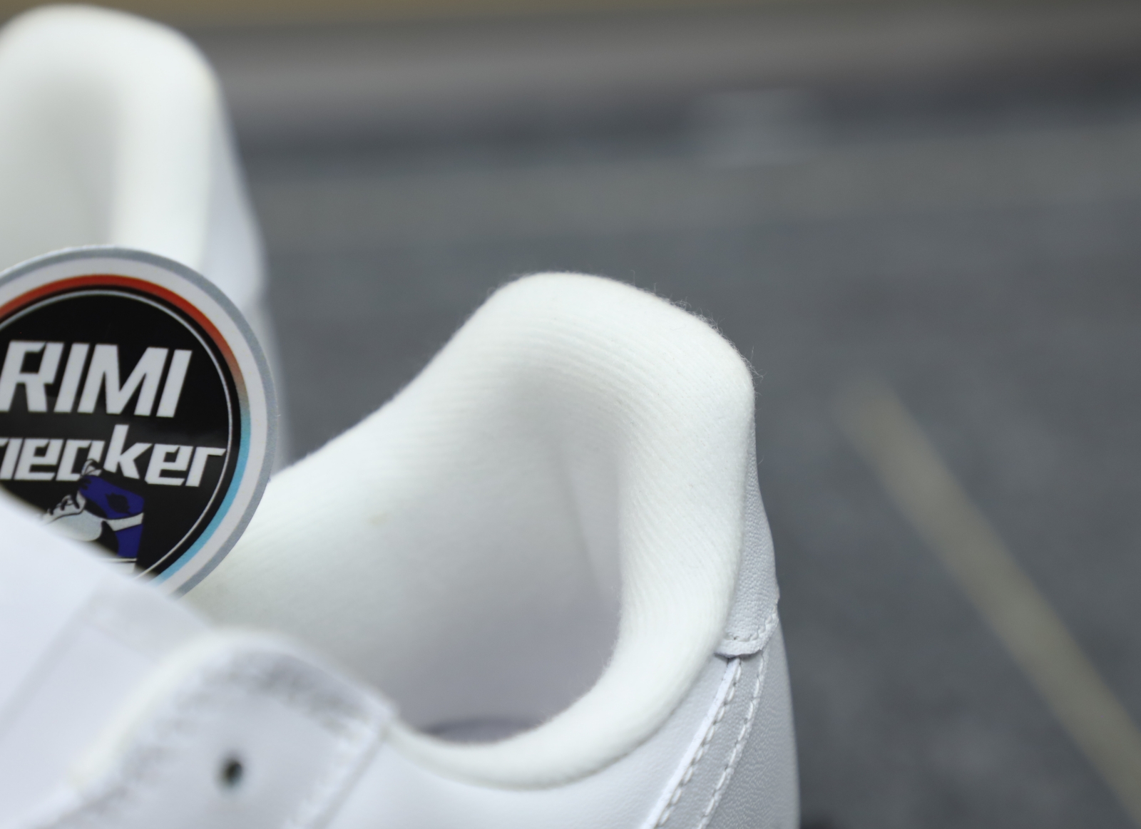 S*p*e nike air force 1 low "box logo"