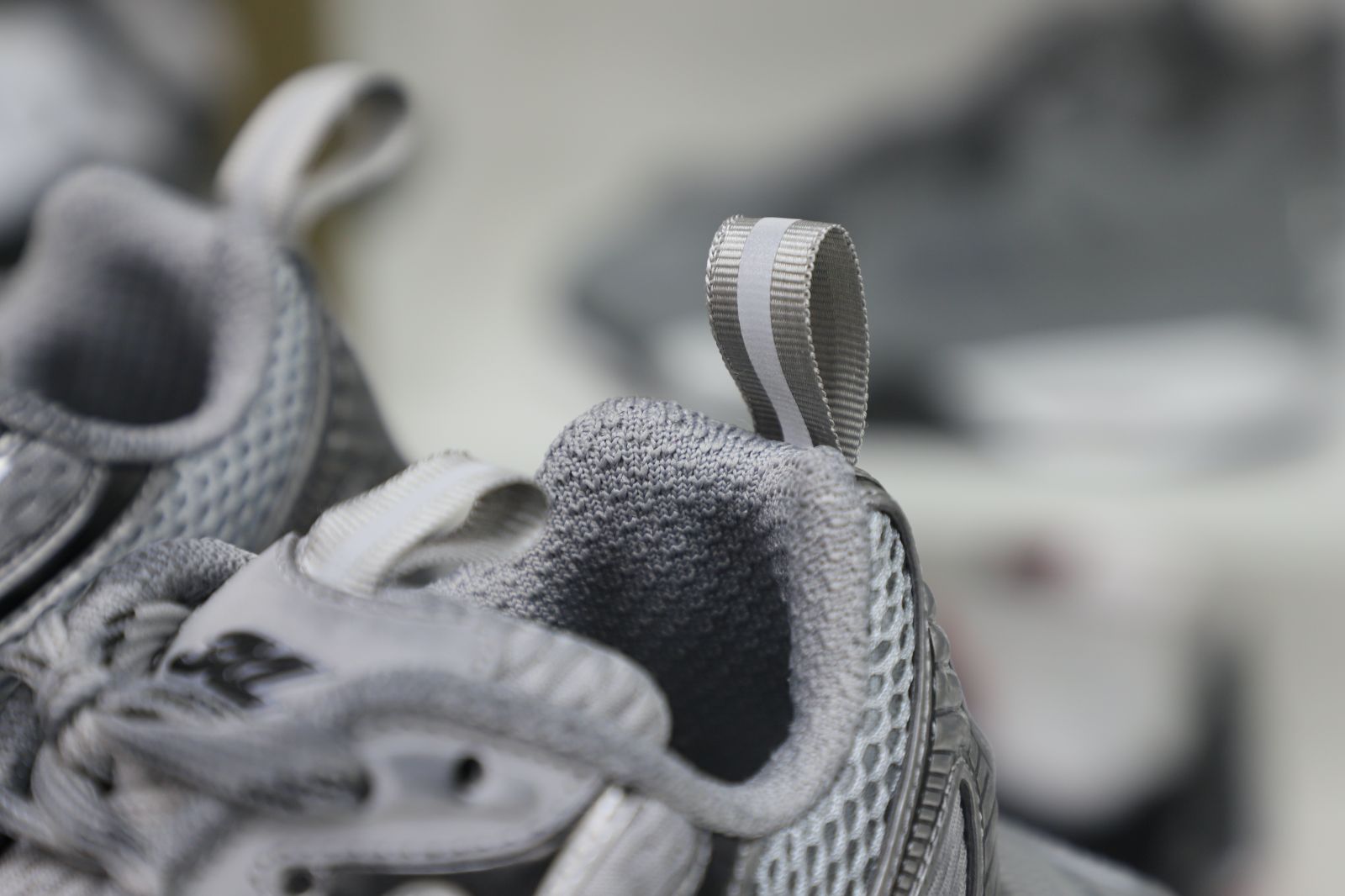 Ba*len*cia*ga all sizes still in stock! please contact customer service on imessage/whatsapp to purchase! blga 3xl