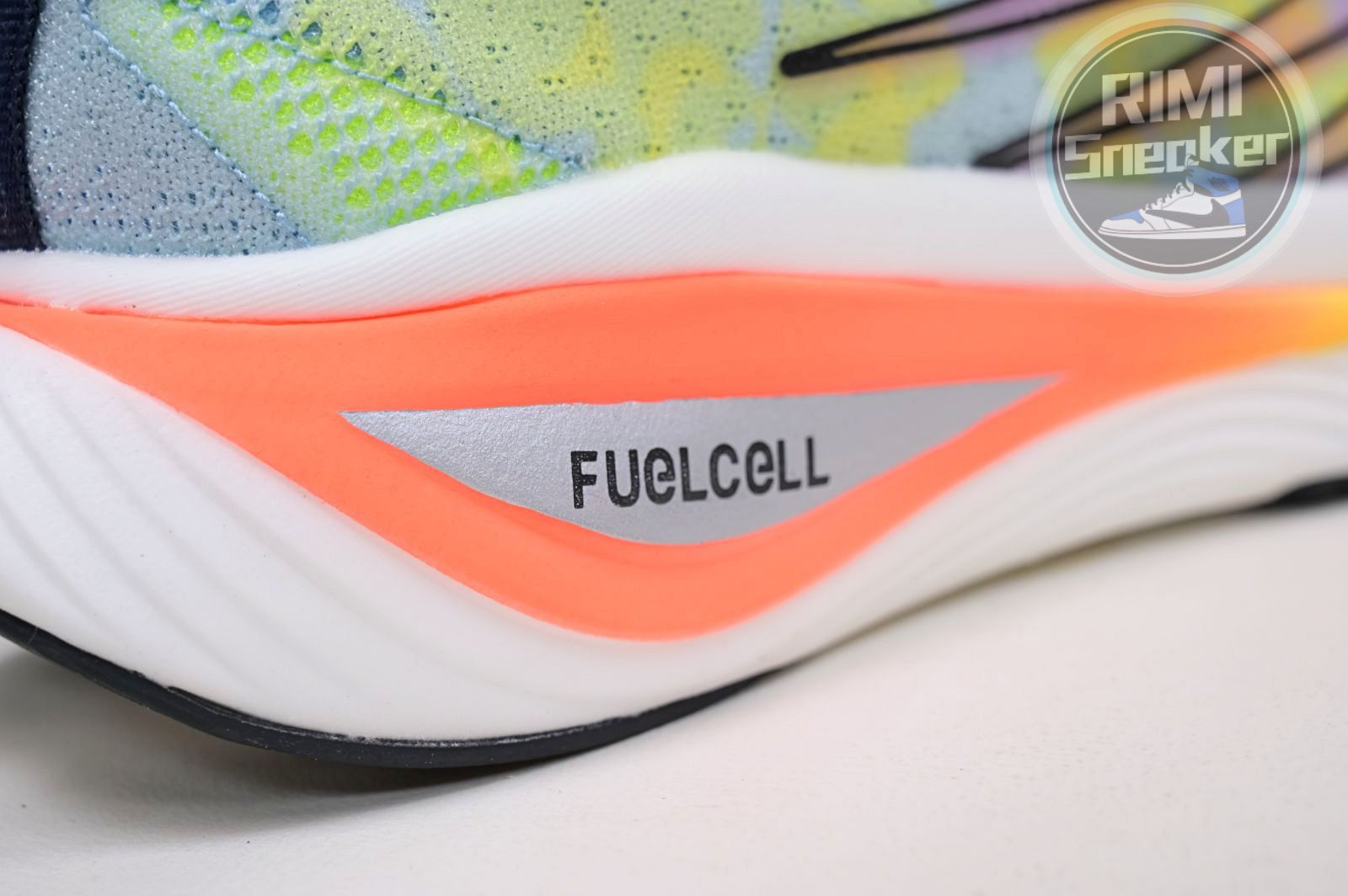 new balance nb fuelcell S*percomp elite v3