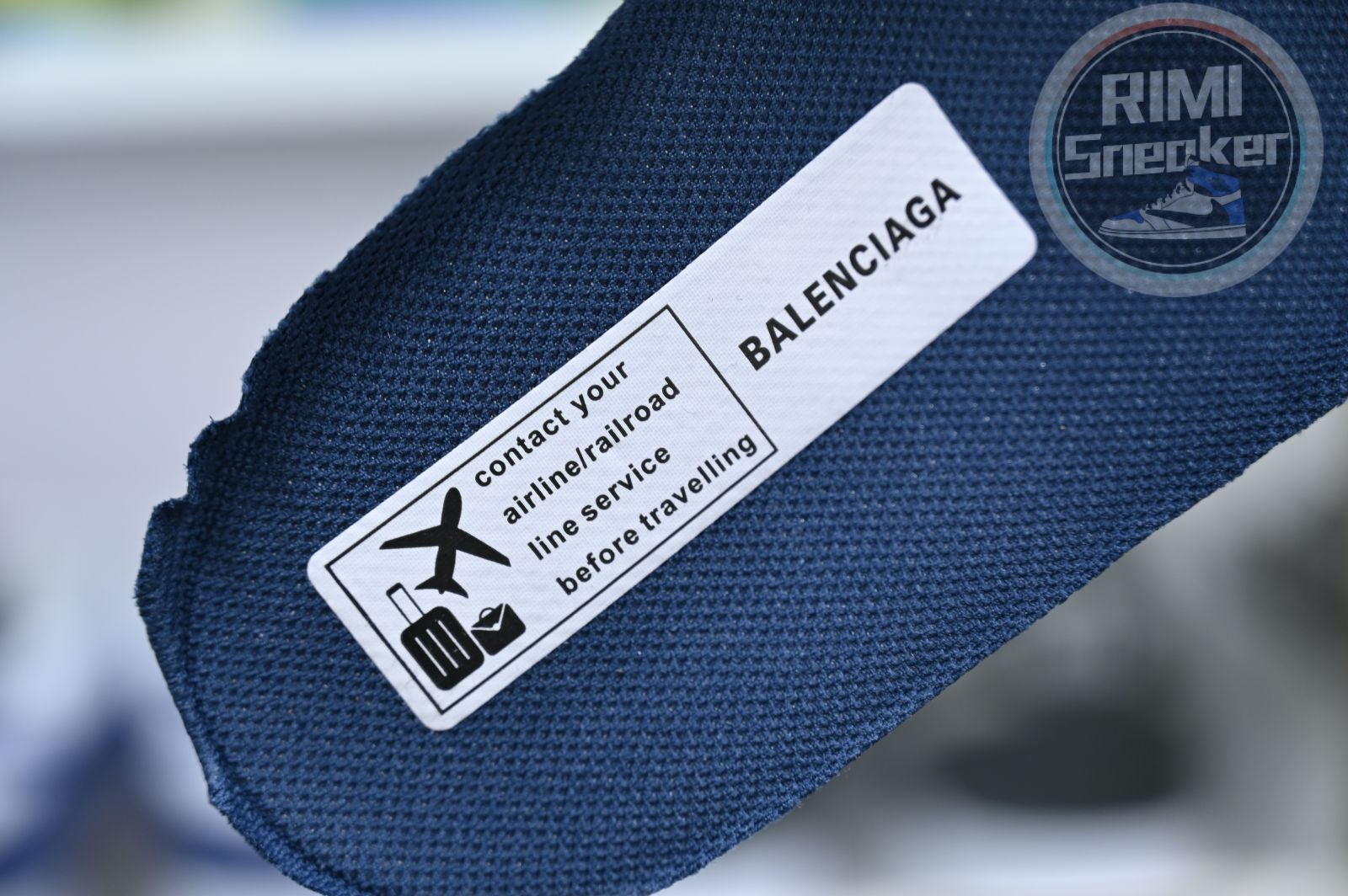 Ba*len*cia*ga all sizes still in stock