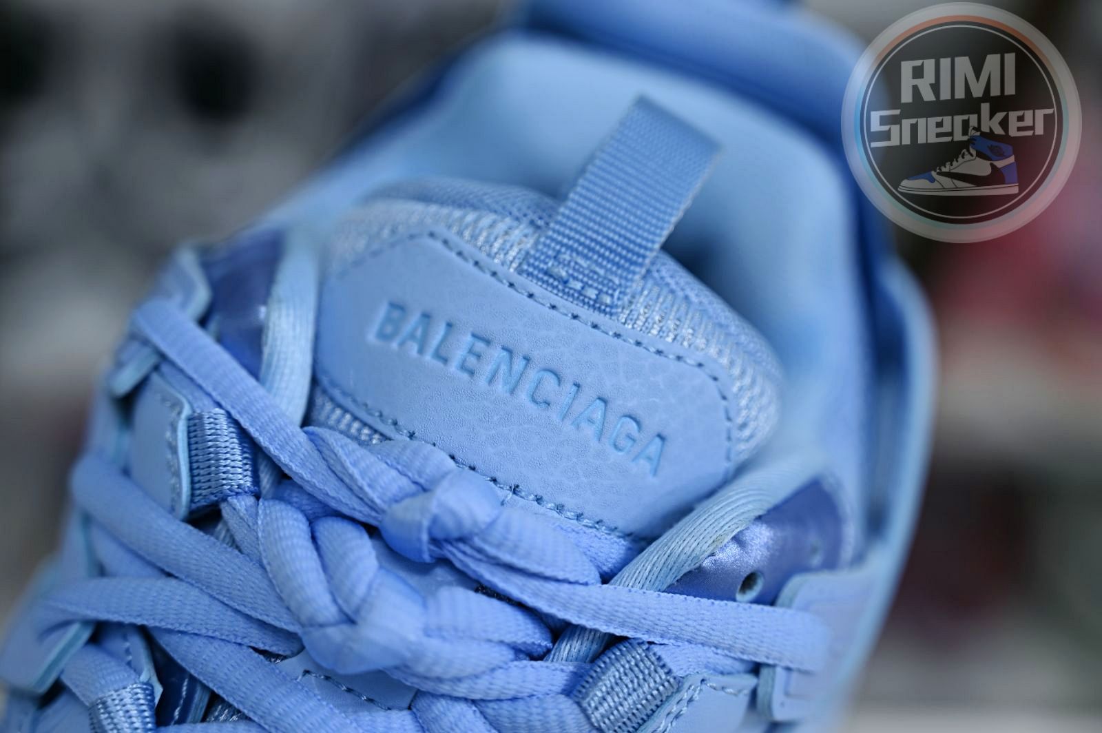 Ba*len*cia*ga all sizes still in stock